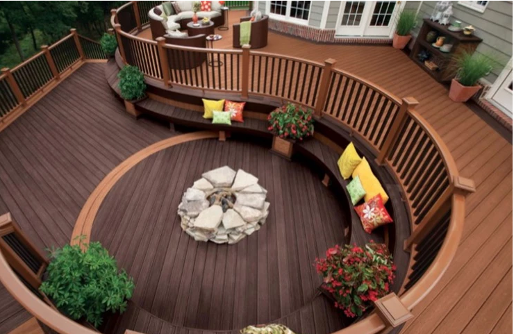 Deck sealing services in Chicago