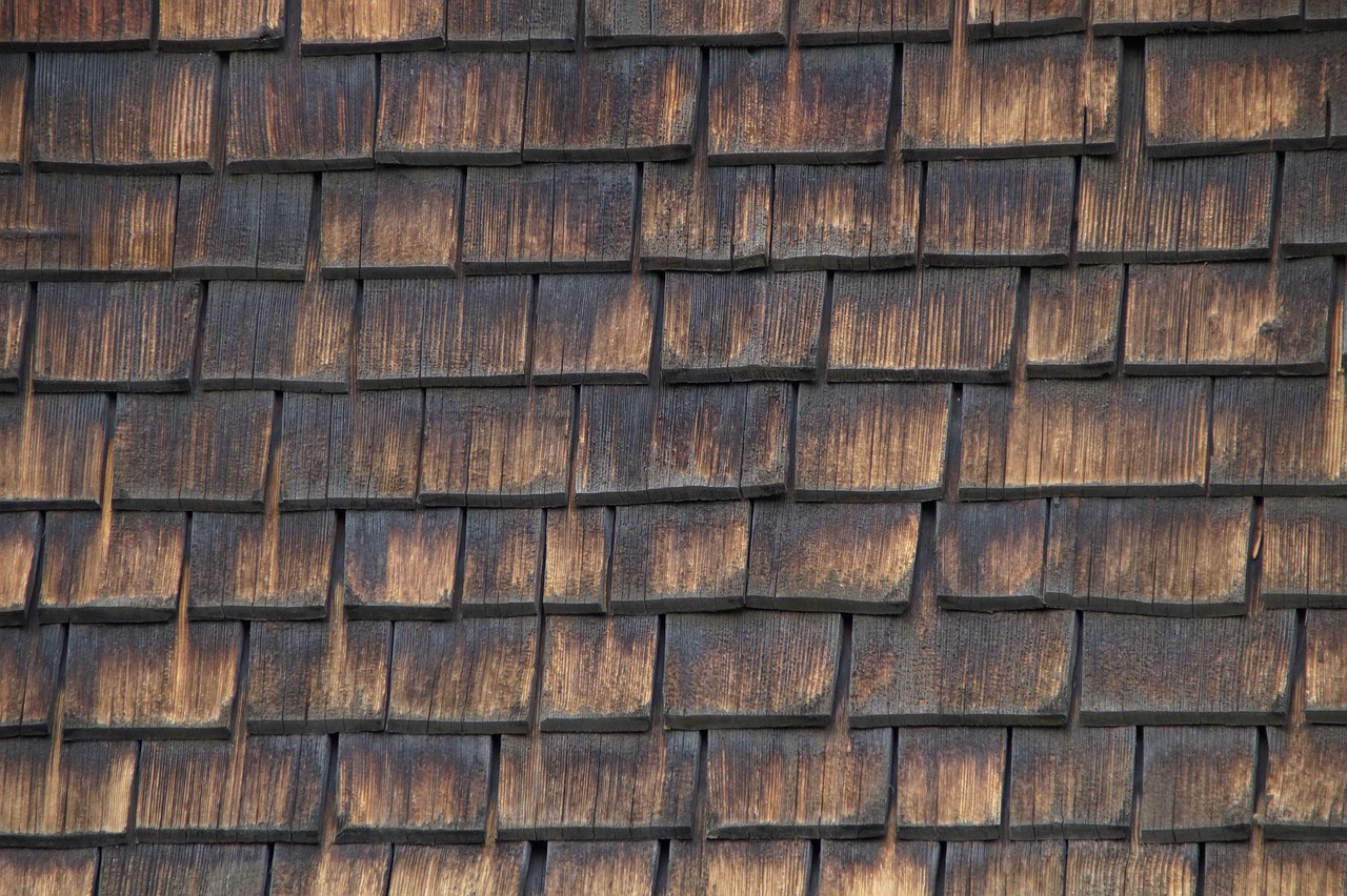 What Is Cedar Shake Shingles and Should You Invest in It