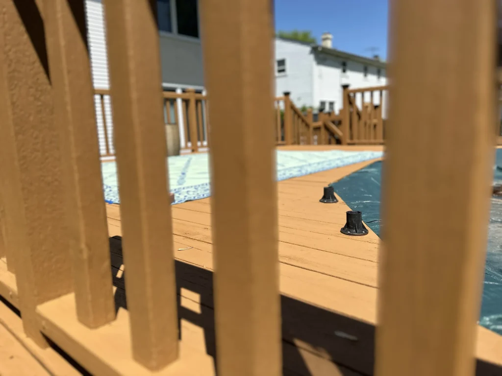 brown ddeck