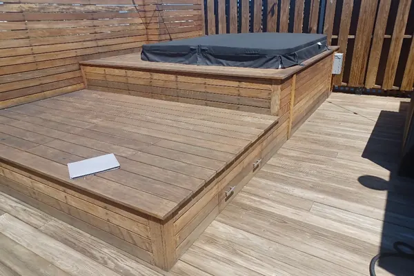 Chicago deck before deck restoration
