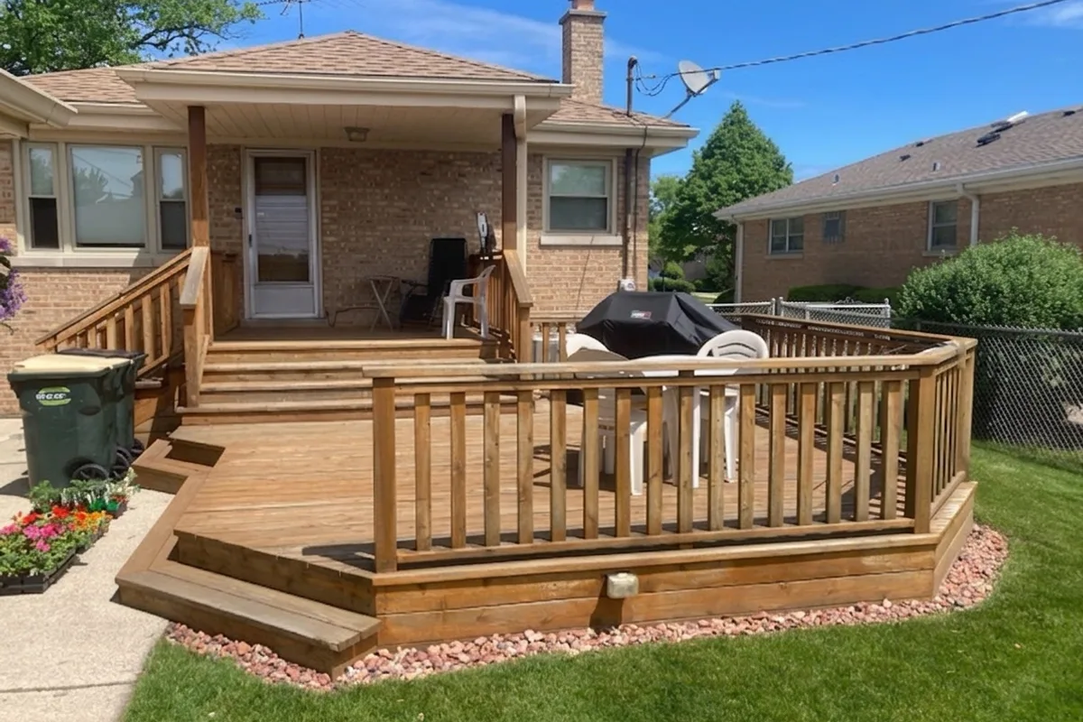 Deck Sealing before — Niles IL home